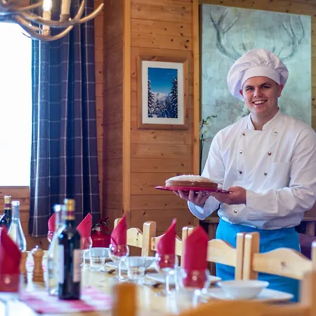 Leman By Snow Retreat Catered Куршавель